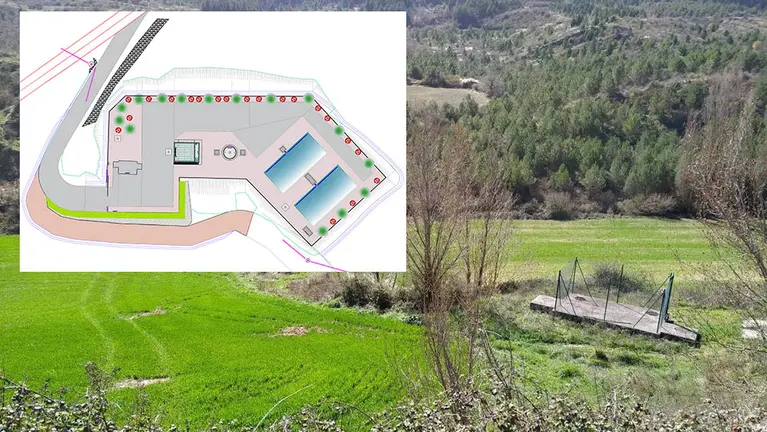 Montaje con el plano de la nueva depuradora y la ubicación de la actual fosa séptica, donde se construirá la nueva depuradora. GOBIERNO DE NAVARRA