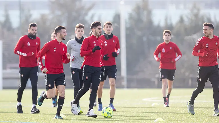 Sesión de recuperación para los jugadores rojillos en Tajonar. CA Osasuna.