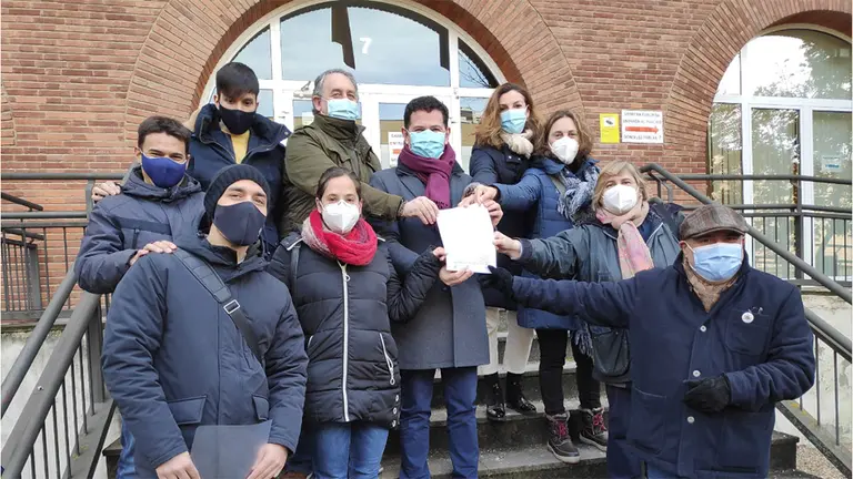 Firma del convenio de Intervención Social en Navarra. ANEIS