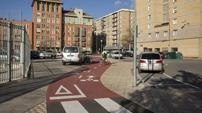 Corredor sostenible en la calle Doctor Juaristi en el barrio de San Jorge, en Pamplona. AYUNTAMIENTO DE PAMPLONA