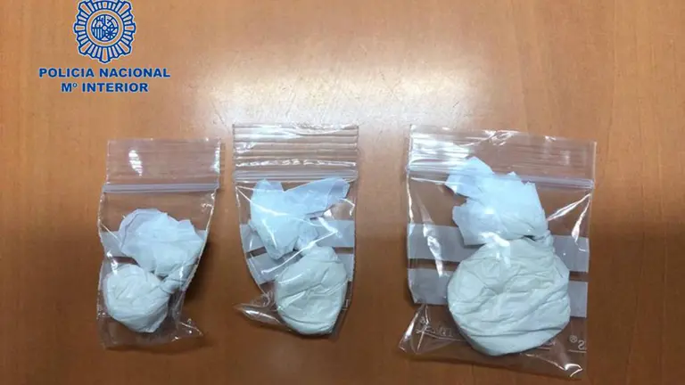 Bolsas incautadas con 11 gramos de Speed. POLICÍA NACIONAL