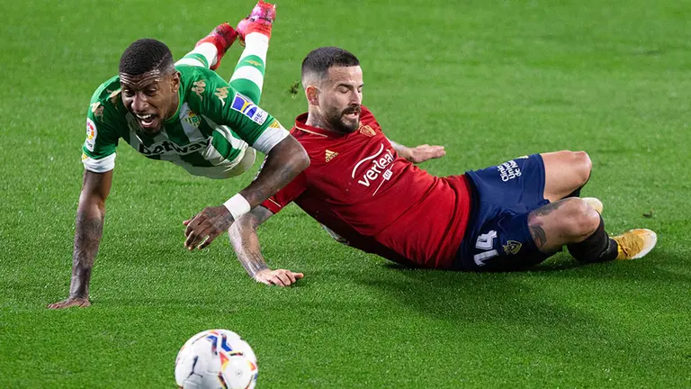 Partido entre Betis y Osasuna disputado en el Benito Villamarín de Sevilla. AFP7 / Europa Press
