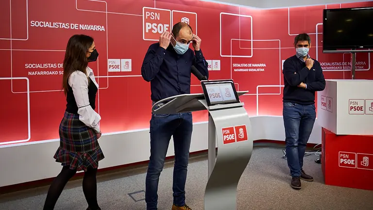 El portavoz del PSN en el Valle de Egüés, Mikel Bezunartea, valora los presupuestos del Ayuntamiento. PABLO LASAOSA