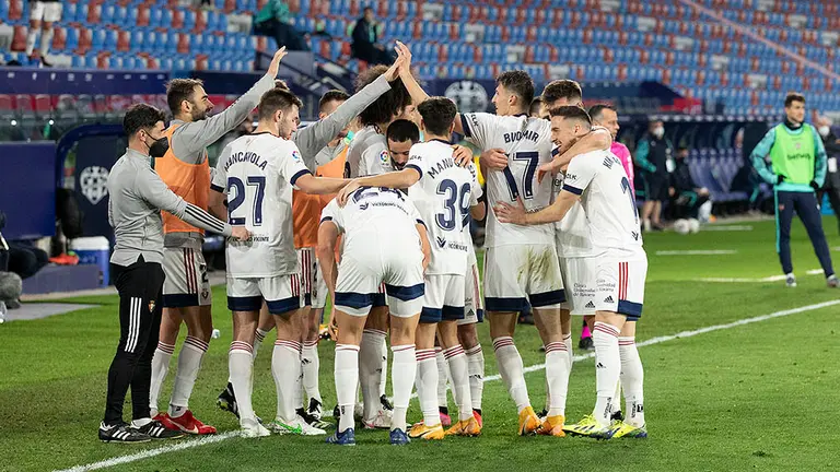 Partido entre Levante y Osasuna disputado en Valencia en el Estadio Ciudad de Valencia. CA OSASUNA