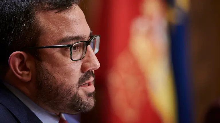 El Vicepresidente Remírez y la Consejera Indurain informan sobre nuevas medidas COVID-19 en el Gobierno de Navarra. PABLO LASAOSA