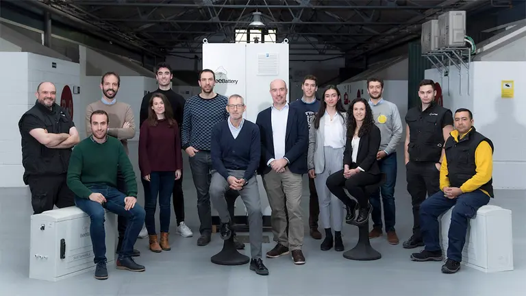 Equipo humano de la empresa navarra BeePlanet Factory. CEDIDA