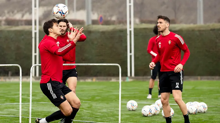 Entrenamiento de los jugadores rojillos en Tajonar. CA Osasuna.