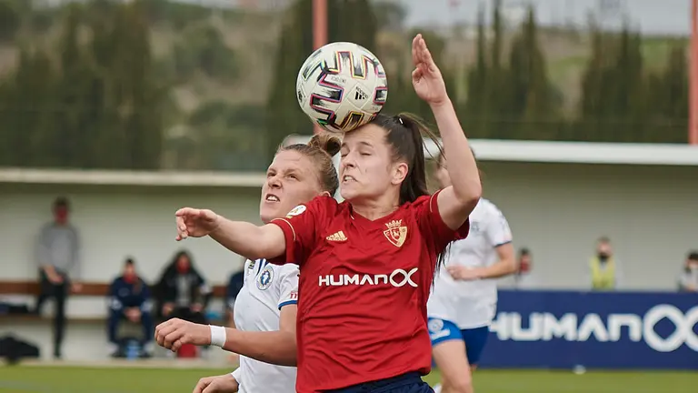 Osasuna Femenino se enfrente al Zaragoza CFF en las instalaciones de Tajonar. PABLO LASAOSA