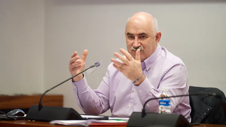 Comparecencia para que el consejero José María Aierdi informe sobre el proceso de enajenación de la parcela de la antigua Superser en Cordovilla. MIGUEL OSÉS