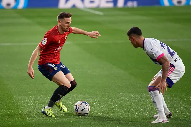 Partido entre Osasuna y Valladolid correspondiente a la jornada número 27 disputado en el estadio de El Sadar de Pamplona. MIGUEL OSÉS