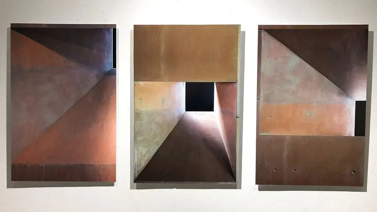 Una de las obras de la artista Maria José Gurbindo que puede verse en la Ciudadela de Pamplona. CEDIDA