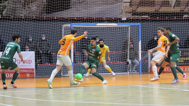 Partido entre el Ribera Navarra y el Córdoba FS en Tudela. @RiberaNavarraFS