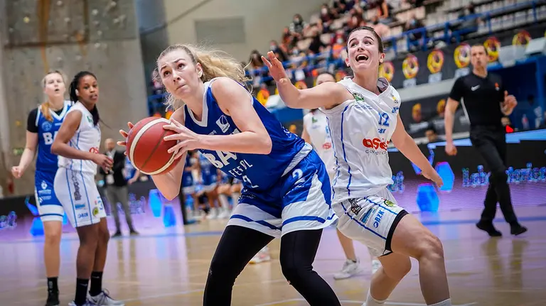 Partido entre el FNB Ardoi y el Ferrol en Leganés. FEB.