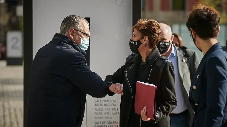 La presidenta del Gobierno de Navarra, María Chivite, presenta los instrumentos de reactivación económica y social para Navarra. PABLO LASAOSa