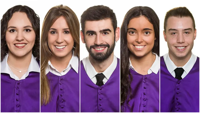 Cinco graduados de Farmacia de la Universidad de Navarra, entre los 100 primeros FIR. De izda. a dcha., Mª Blanca Guembe Zabaleta, Leire García López, Daniel Lorca Arce, María Romero González, Aritz Merchán Flores. UNAV