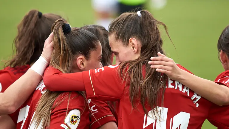 Partido entre Osasuna Femenino – Madrid CFF jugado en las instalaciones de Tajonar. MIGUEL OSÉS