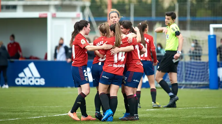 Partido entre Osasuna Femenino – Madrid CFF jugado en las instalaciones de Tajonar. MIGUEL OSÉS