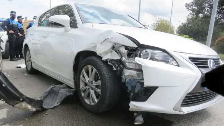 Imagen del vehículo accidentado. POLICÍA LOCAL DE TUDELA