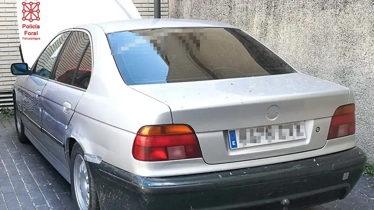 Detenido un pamplon&eacute;s con orden de ingreso en prisi&oacute;n mientras conduc&iacute;a drogado. POLIC&Iacute;A FORAL