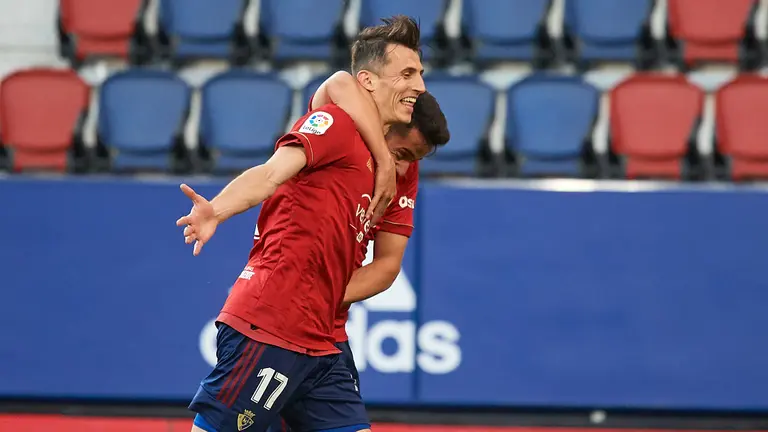 Partido entre Osasuna y Cadiz perteneciente a la jornada 36 de La Liga disputado en el estadio de El Sadar de Pamplona. MIGUEL OSÉS
