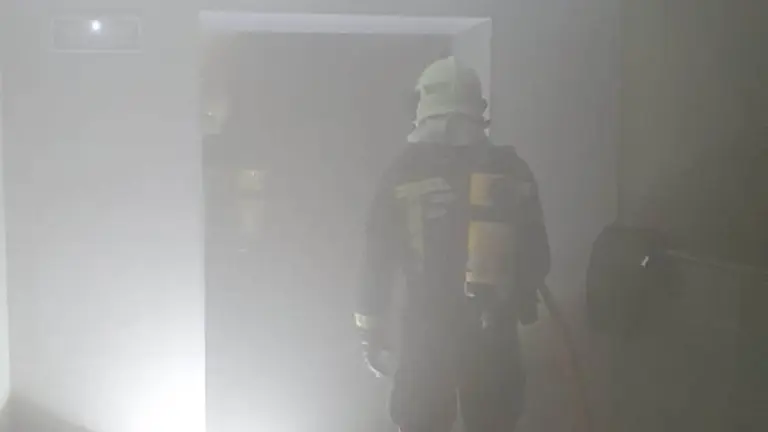 Incendio en el sótano del Club Larraina. BOMBEROS DE NAVARRA