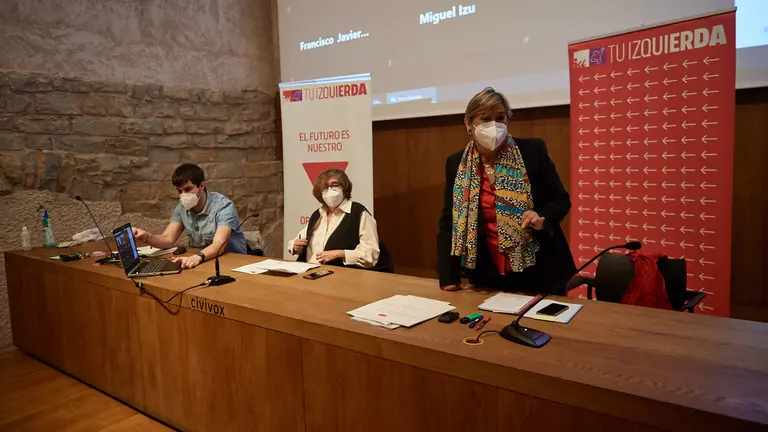 Celebracion de la Asamblea Política y Social de IUN en el Condestable de Pamplona. MIGUEL OSÉS