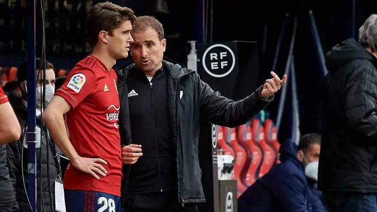 Partido entre Osasuna y  Real Sociedad correspondiente a la jornada número 38 de La Liga disputado en el estadio de El Sadar de Pamplona. MIGUEL OSÉS
