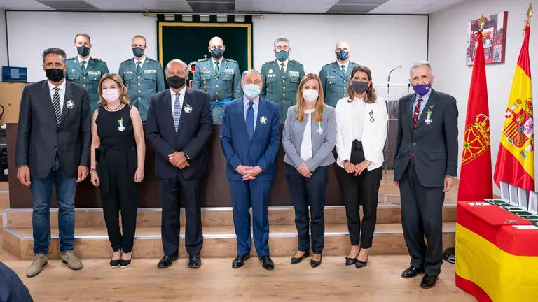 La Guardia Civil entrega condecoraciones a siete personas de distintos sectores profesionales de Navarra. GUARDIA CIVIL