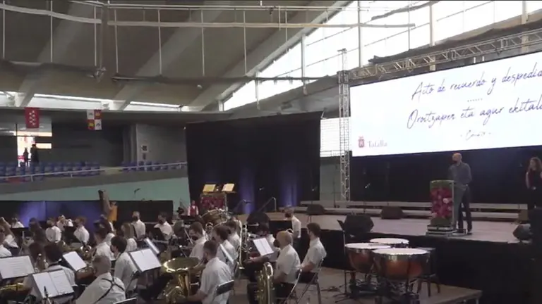 Homenaje a las victimas fallecidas por Covid-19 en Tafalla. AYUNTAMIENTO DE TAFALLA