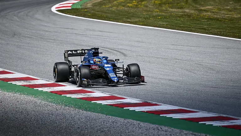 Fernando Alonso en la Q1 del Gran Premio de Austria. TWITTER