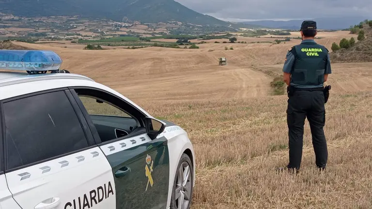 Un agente de la Guardia Civil. GUARDIA CIVIL DE NAVARRA
