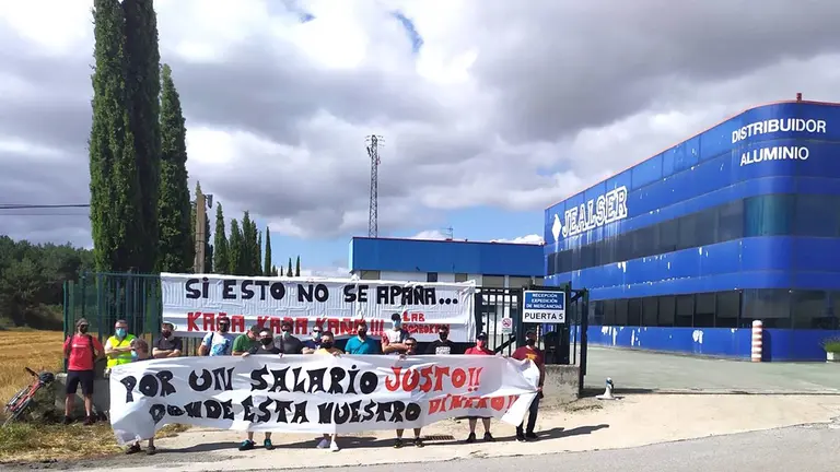 Concentración de trabajadore de Jealser de Berrioplano. LAB