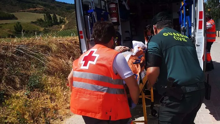 06-08-2021 La Guardia Civil auxilia a un ciclista herido en el Camino de Santiago.

Agentes de la Guardia Civil de Navarra han auxiliado a un ciclista herido cuando realizaba una etapa del Camino de Santiago a su paso por la Comunidad foral.

ESPAÑA EUROPA NAVARRA SOCIEDAD
GUARDIA CIVIL
