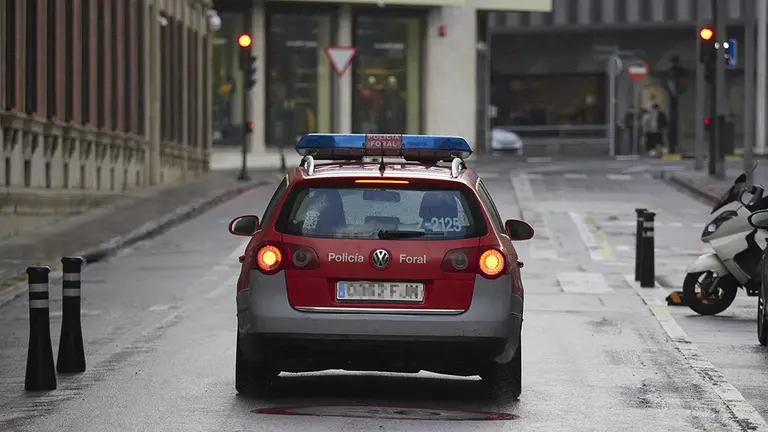 Un coche patrulla de la Policía Foral. EDUARDO SANZ-EUROPA PRESS