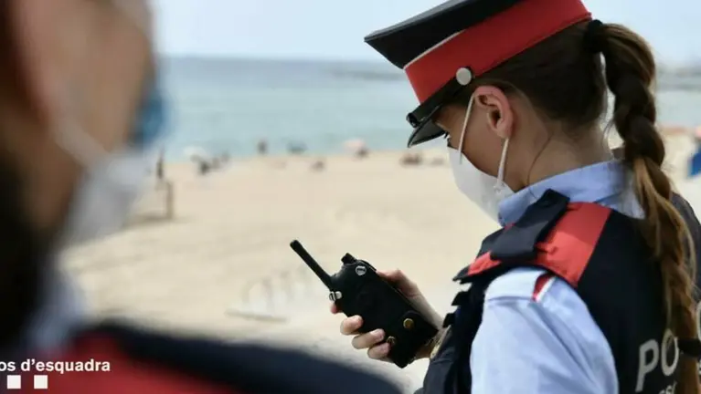 Mossos de Esquadra durante la investigación. CEDIDA