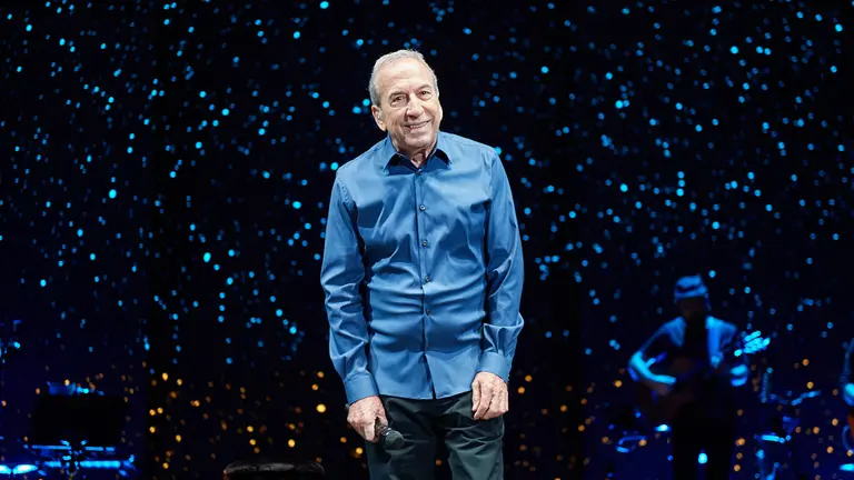 Concierto de Perales en el Navarra Arena. MIGUEL OSÉS