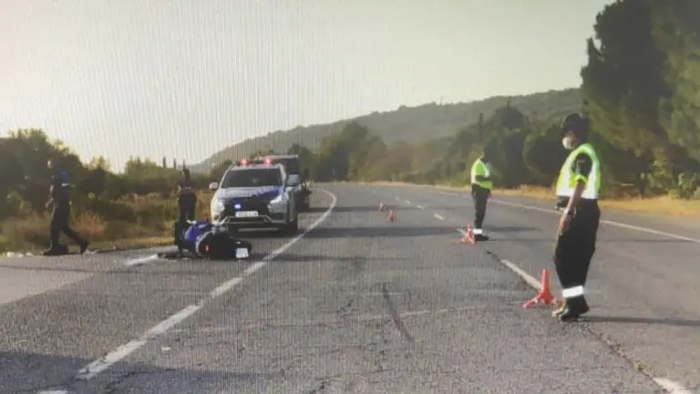 La Guardia Civil atiende un accidente de tráfico en Peralta en el que ha fallecido un hombre de 37 años. GUARDIA CIVIL