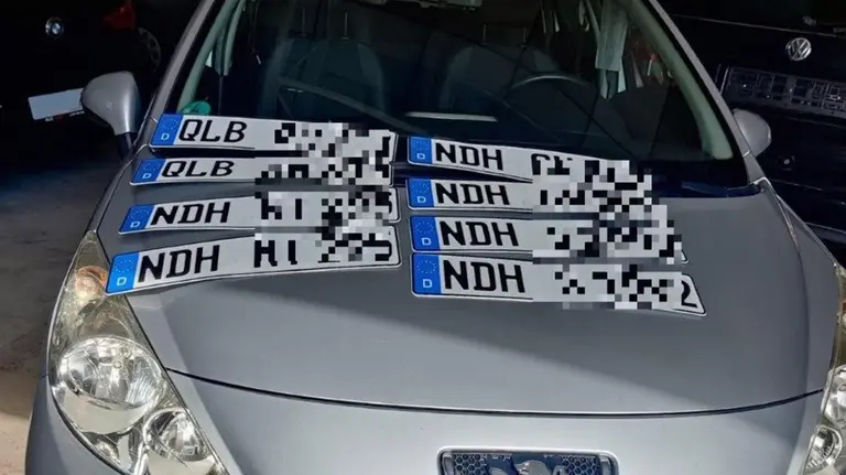 Detenido por falsificar matr&iacute;culas en Navarra. POLIC&Iacute;A FORAL