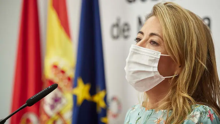 La ministra de Transportes, Movilidad y Agenda Urbana, Raquel Sánchez durante una rueda de prensa junto a la presidenta de Navarra, en el Palacio de Navarra, a 10 de septiembre de 2021. Eduardo Sanz / Europa Press