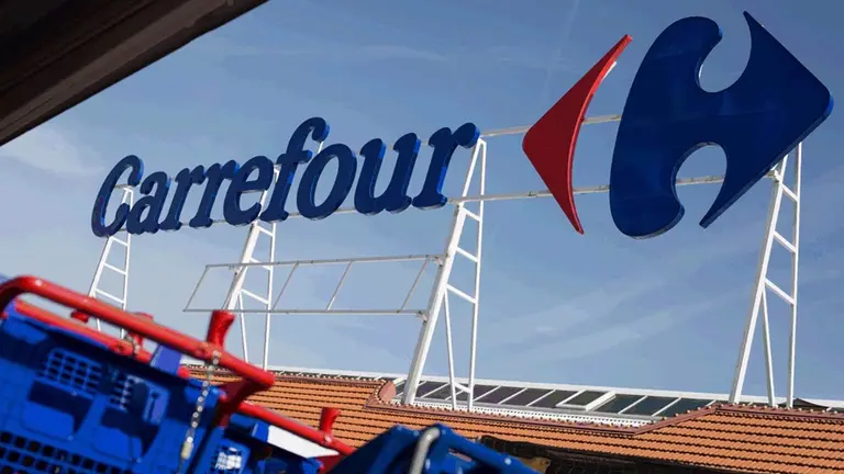 Fachada de un centro de Carrefour - CARREFOUR - Archivo
CARREFOUR