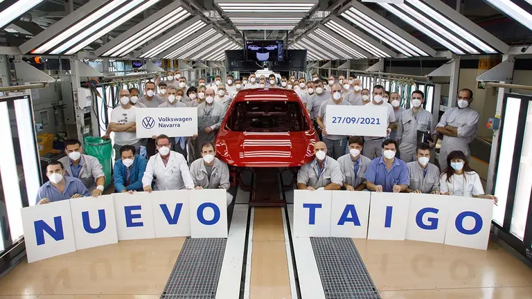 El nuevo modelo Taigo en la fase de pintura. VOLKSWAGEN NAVARRA