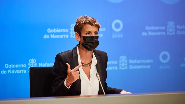 Rueda de prensa con la presidenta del gobierno María Chivite y la consejera de salud Santos Indurain para las nuevas medidas. MIGUEL OSÉS