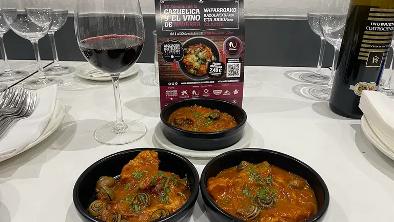 Cazuelica y Vino ganadores en la Semana de la Cazuelica 2019. CEDIDA / ARCHIVO