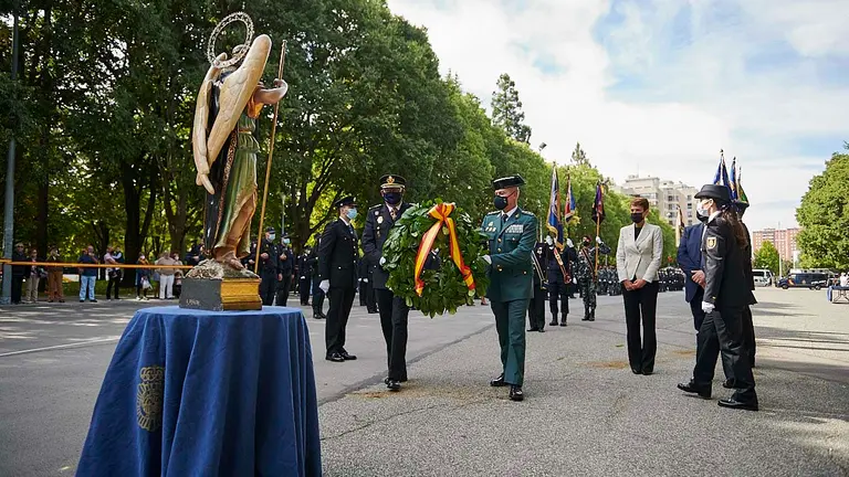 Acto organizado con motivo del Día de la Policía Nacional en el parque de Antoniutti de Pamplona. PABLO LASAOSA