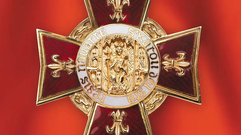 Cruz de Carlos III El Noble. GOBIERNO DE NAVARRA