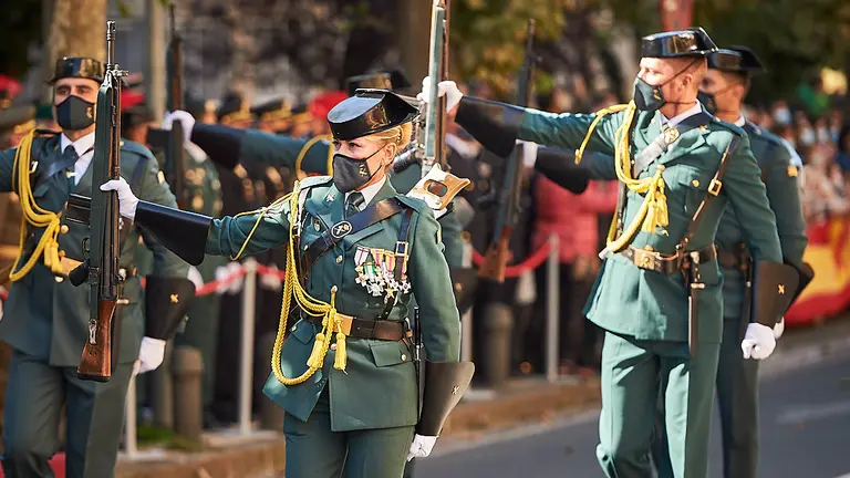 La Guardia Civil celebra el día de su patrona en Pamplona. PABLO LASAOSA