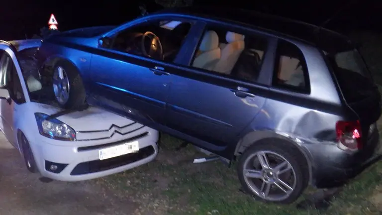 Imagen del accidente en Garínoain. - POLICÍA FORAL