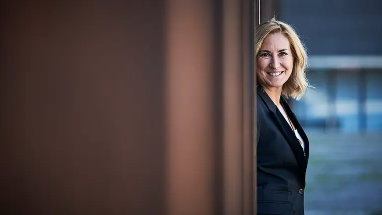 Ana Beltrán, presidenta del PP de navarra y diputada, posa para un retrato en Pamplona. PABLO LASAOSA