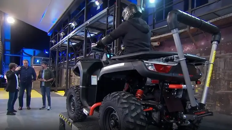 La empresa navarra AIR-ROPS en la demostración realizada en el programa de Pablo Motos, El Hormiguero. INSTAGRAM