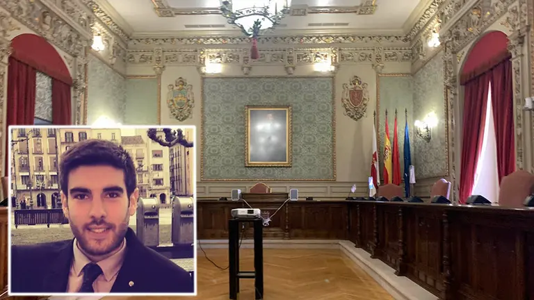 Montaje con el salón de plenos del Consistorio y el nuevo edil de Tudela, Martín López AYUNTAMIENTO DE PAMPLONA